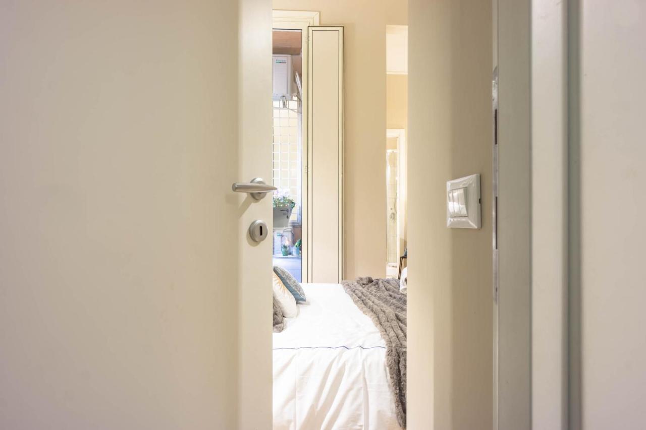 Private Apartment Colosseum ローマ エクステリア 写真